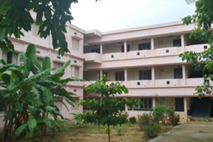 AKRG College of Pharmacy campus in Nallajerla, Andhra Pradesh, India — photo 2