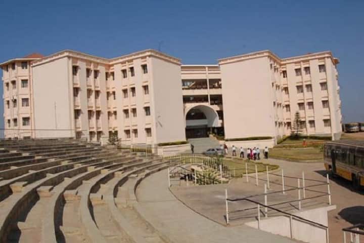 GRIET Hyderabad campus in Hyderabad, Telangana, India — photo 3