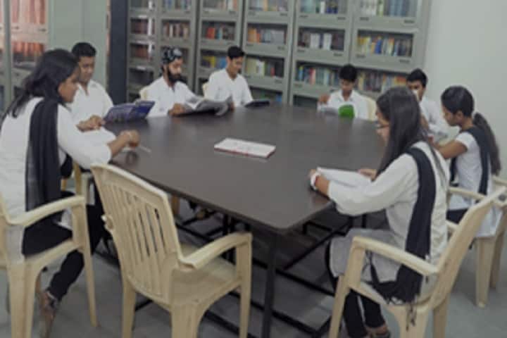 Late Govindrao Wanjari College of Law campus in Nagpur, Maharashtra, India — photo 5