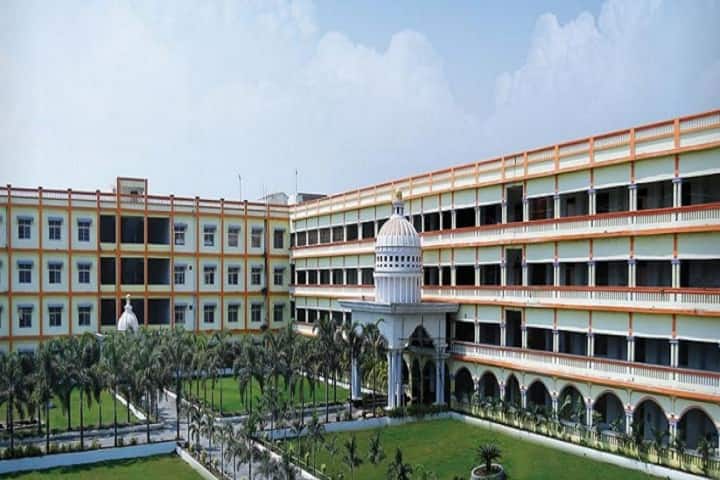 RK College of Engineering campus in Vijayawada, Andhra Pradesh, India — photo 1