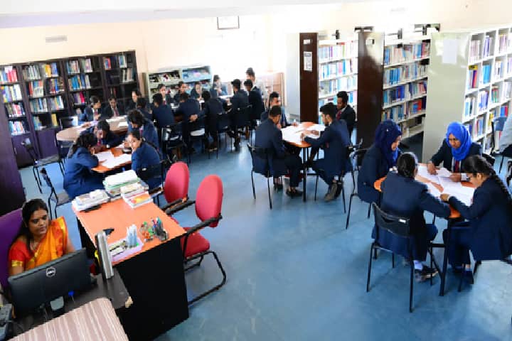 Arjun Girls Degree College campus in Mau, Uttar Pradesh, India — photo 5