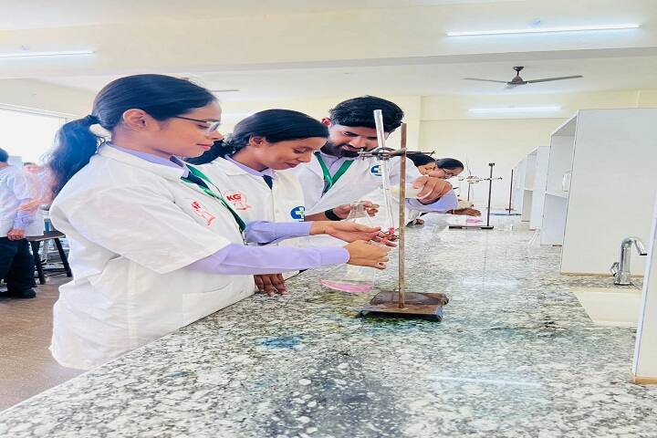 BK Patil Institute of Pharmacy campus in Raigad, Maharashtra, India — photo 4