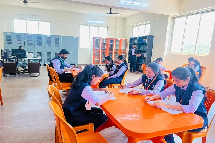 BK Patil Institute of Pharmacy campus in Raigad, Maharashtra, India — photo 5
