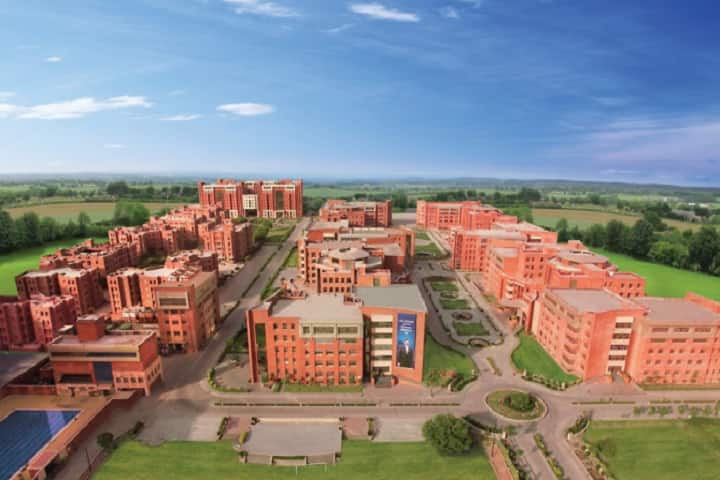 Amity Institute of Food Technology, Noida campus in Noida, Uttar Pradesh, India