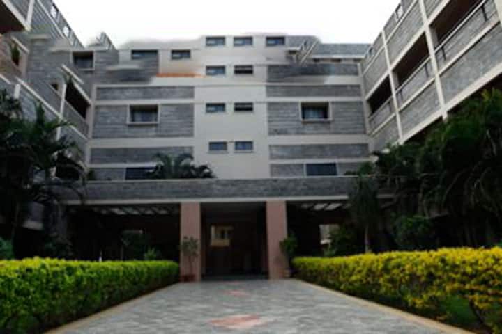 PPG College of Nursing campus in Coimbatore, Tamil Nadu, India — photo 1