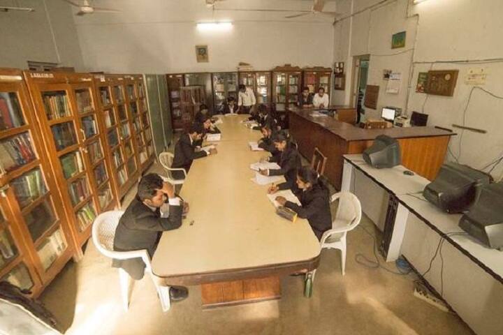 GLS Law College campus in Ahmedabad, Gujarat, India — photo 4