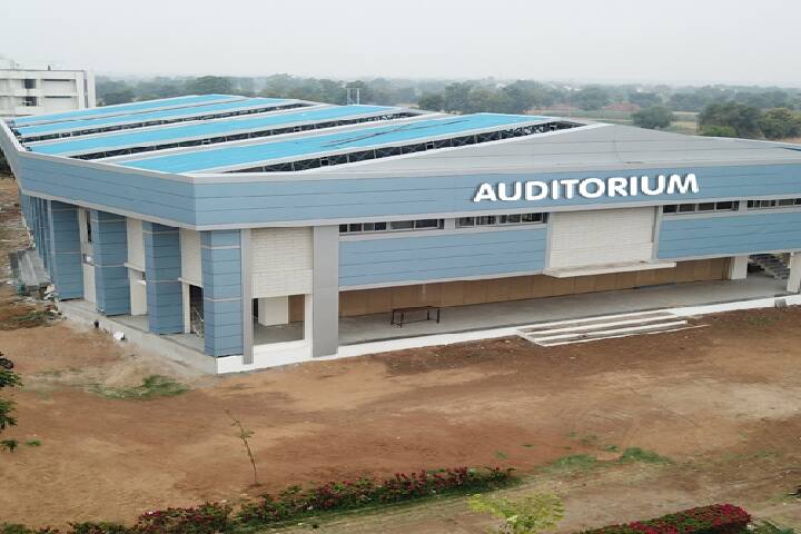 Gokul Integrated Law College campus in Siddhpur, Gujarat, India — photo 4