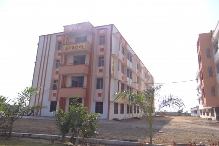 SB Polytechnic campus in Vadodara, Gujarat, India — photo 6