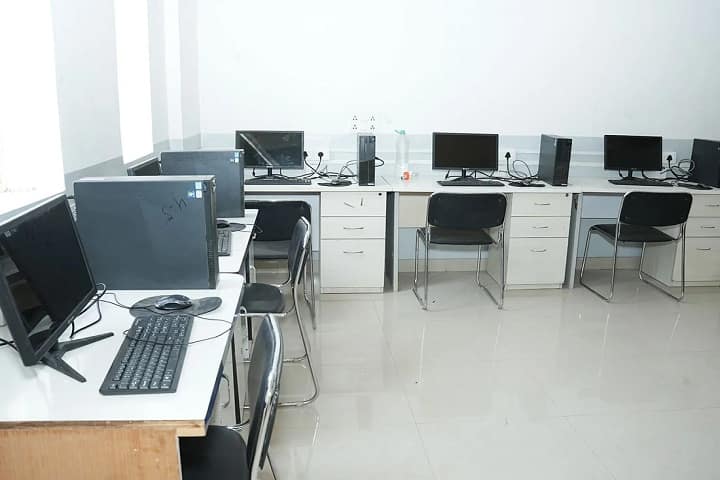 Shilpkar Law College campus in Pune, Maharashtra, India — photo 5