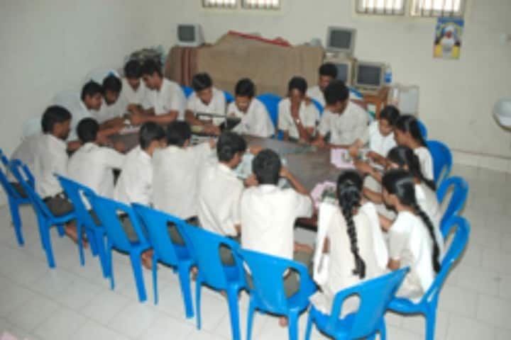 PT Lee Chengalvaraya Naicker Polytechnic College campus in Chennai, Tamil Nadu, India — photo 2