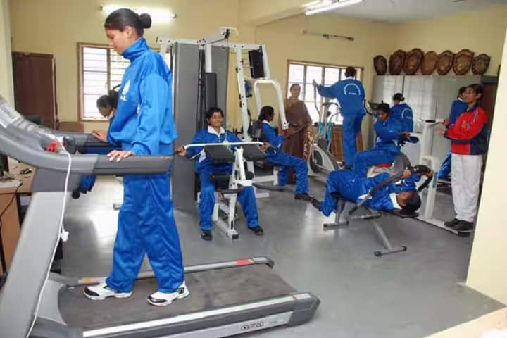 Andhra Mahila Sabha Arts and Science College for Women campus in Hyderabad, Telangana, India — photo 6
