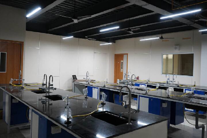 Caritas College of Pharmacy campus in Kottayam, Kerala, India — photo 3