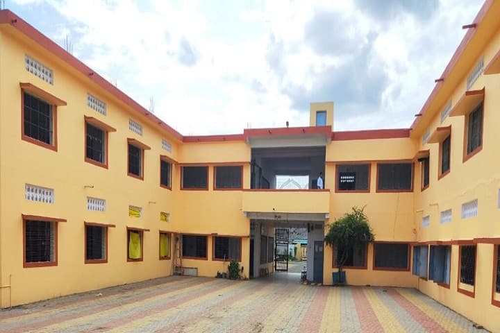 Adv MZ Siddiqui Law College campus in Nanded, Maharashtra, India — photo 2