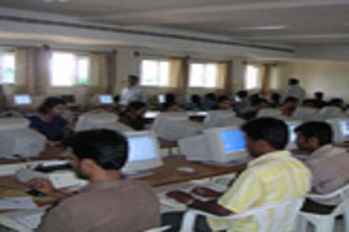 Surya Polytechnic for Engineering and Technology campus in Ghaziabad, Uttar Pradesh, India — photo 4