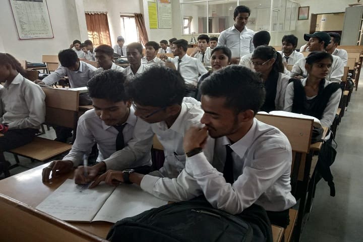 Sardar Vallabhbai Polytechnic College campus in Bhopal, Madhya Pradesh, India — photo 2