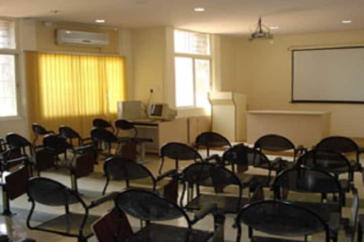 Sarang Institute of Polytechnic campus in Tumkur, Karnataka, India — photo 3