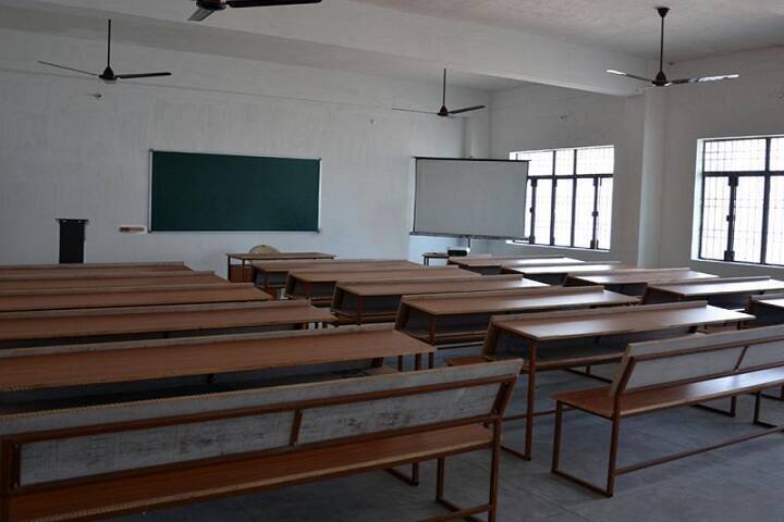 Sri Sai Bharath Nursing and Paramedical Institute campus in Dindigul, Tamil Nadu, India — photo 5