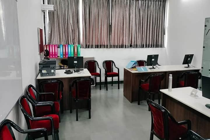 Deogiri Law College campus in Aurangabad, Maharashtra, India — photo 4