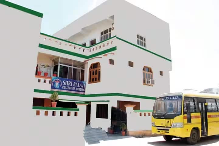 Shri Balaji College of Nursing campus in Udaipur, Rajasthan, India — photo 1