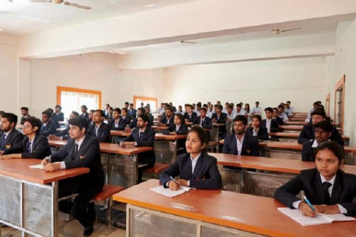 Faculty of Law campus in Raipur, Chhattisgarh, India — photo 1