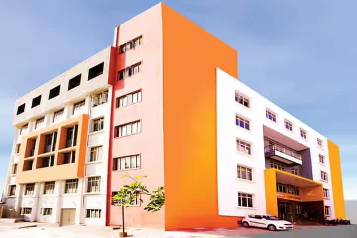 Sri Kalabyraveshwara Swamy College of Nursing and Hospital campus in Bangalore, Karnataka, India — photo 1