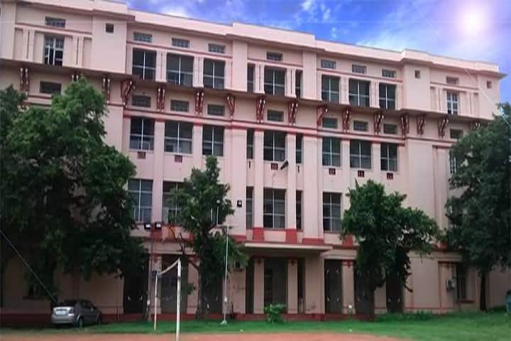 College of Pharmacy campus in Chennai, Tamil Nadu, India — photo 1