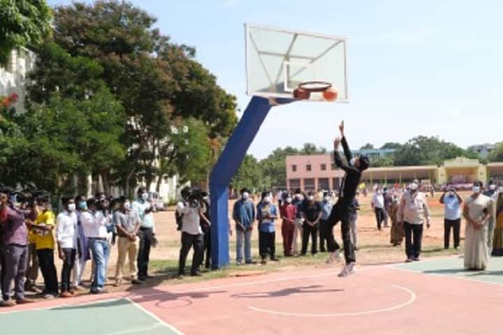 College of Pharmacy campus in Chennai, Tamil Nadu, India — photo 2