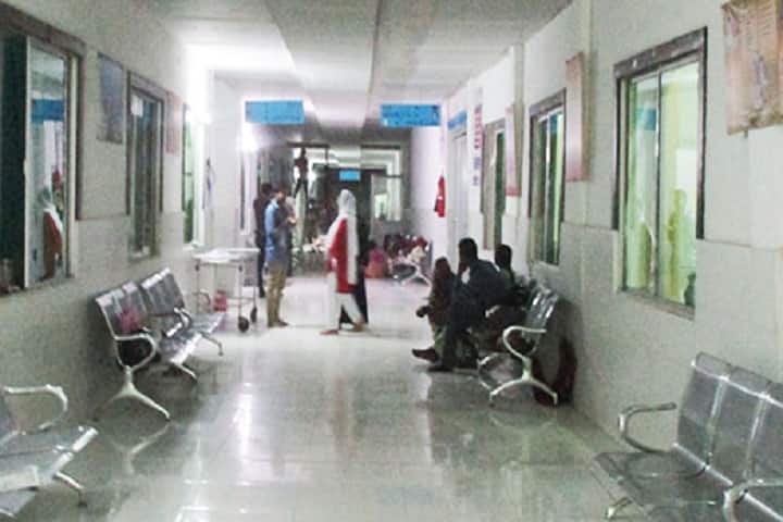 Shamm-E-Husaini Institute of Nursing College campus in Ghazipur, Uttar Pradesh, India — photo 1