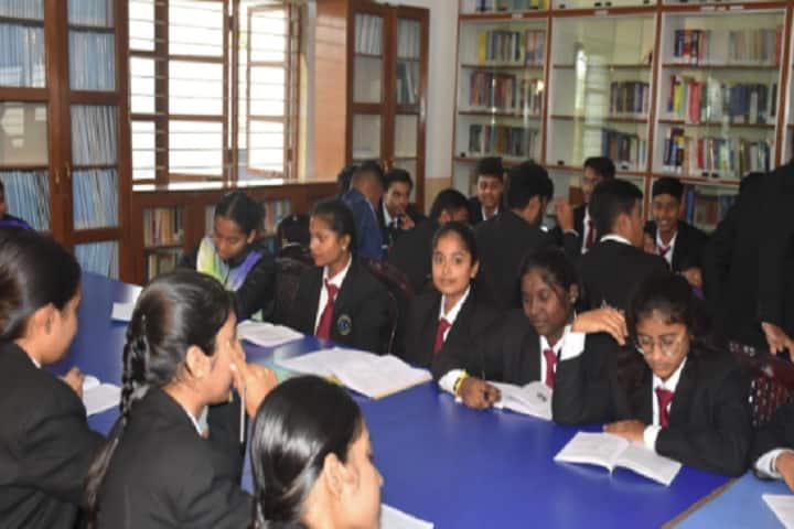 St Anthony's College campus in Bangalore, Karnataka, India — photo 3