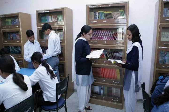 Dayanand Dinanath College campus in Ramaipur, Uttar Pradesh, India — photo 3