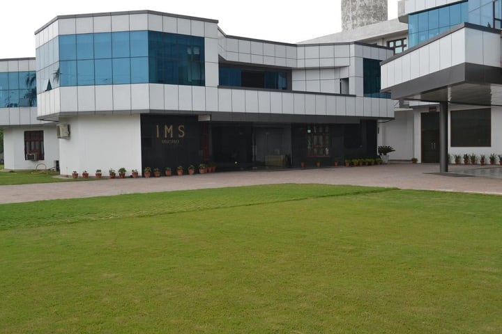 IMR Ghaziabad campus in Ghaziabad, Uttar Pradesh, India — photo 1