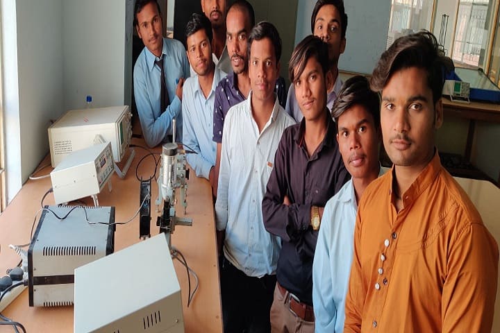 Saheed Jageshwar Nagar Government Polytechnic College campus in Dewas, Madhya Pradesh, India — photo 6