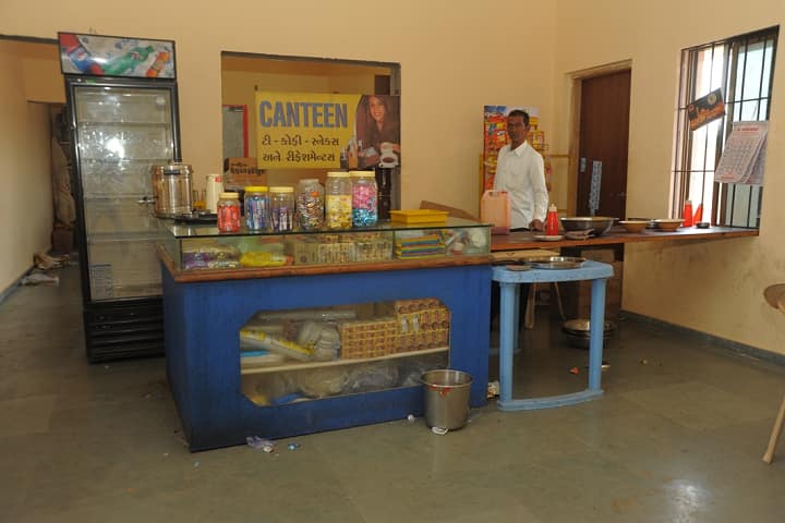 SS Agrawal College of Nursing Training College and Research Centre campus in Navsari, Gujarat, India — photo 2