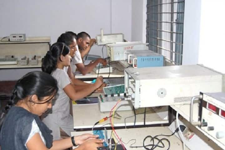 Sahakari Vidya Kendra Polytechnic campus in Bangalore, Karnataka, India — photo 3