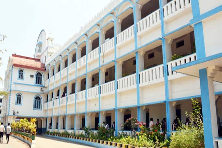 Thanthai Hans Roever College campus in Perambalur, Tamil Nadu, India — photo 1