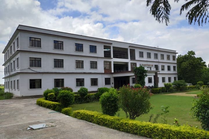 College of Pharmacy campus in Firozabad, Uttar Pradesh, India — photo 1