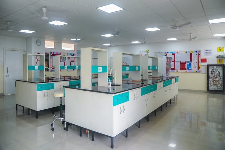 Sarsam College of Management and Technology campus in Pune, Maharashtra, India — photo 3
