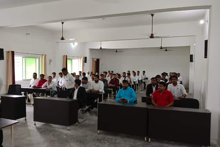 Dr Ganesh Prasad Law College campus in Saidabad, Uttar Pradesh, India — photo 6