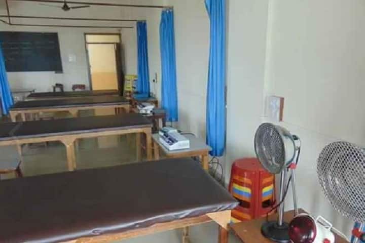 Chaitanya Medical Foundation's College of Physiotherapy campus in Pimpri-Chinchwad, Maharashtra, India — photo 4