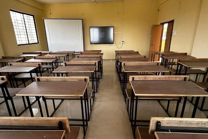 Vidya Niketan Institute of Management And Computer Applications campus in Ahmednagar, Maharashtra, India — photo 1