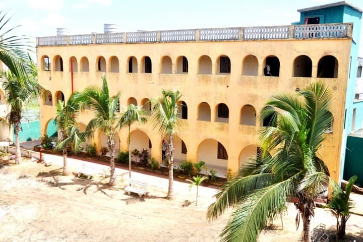 College of Pharmaceutical Science campus in Bhuan, Odisha, India — photo 1