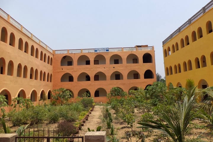 College of Pharmaceutical Science campus in Bhuan, Odisha, India — photo 2