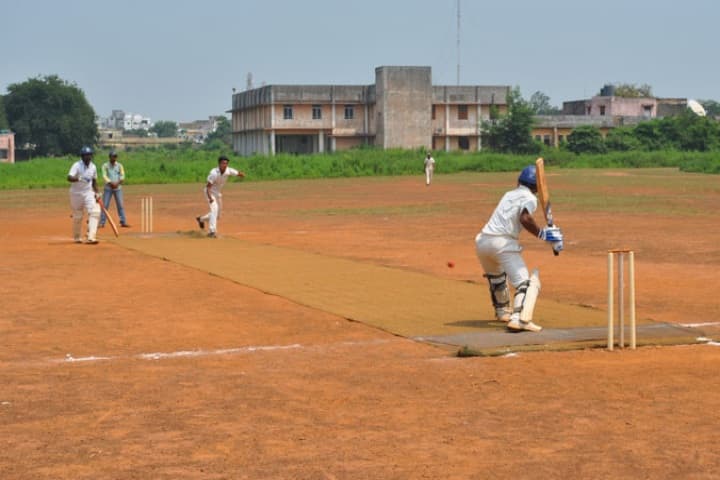 Pt Harishankar Shukla Memorial College campus in Raipur, Chhattisgarh, India — photo 5