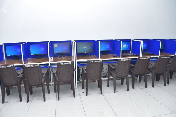 Dr Subhashrao Dhakne Law College campus in Jalna, Maharashtra, India — photo 3