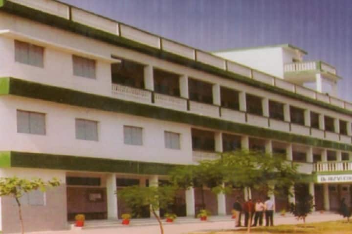 Dr Rizvi College of Law campus in Kaushambi, Uttar Pradesh, India — photo 2