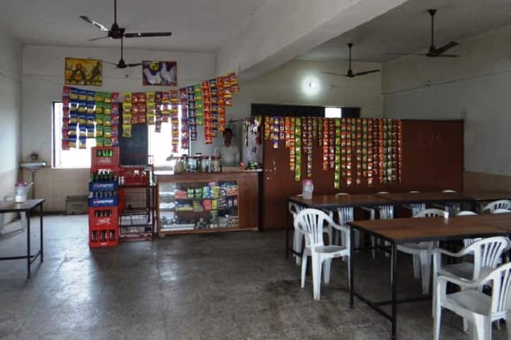 Dr Rizvi College of Law campus in Kaushambi, Uttar Pradesh, India — photo 4