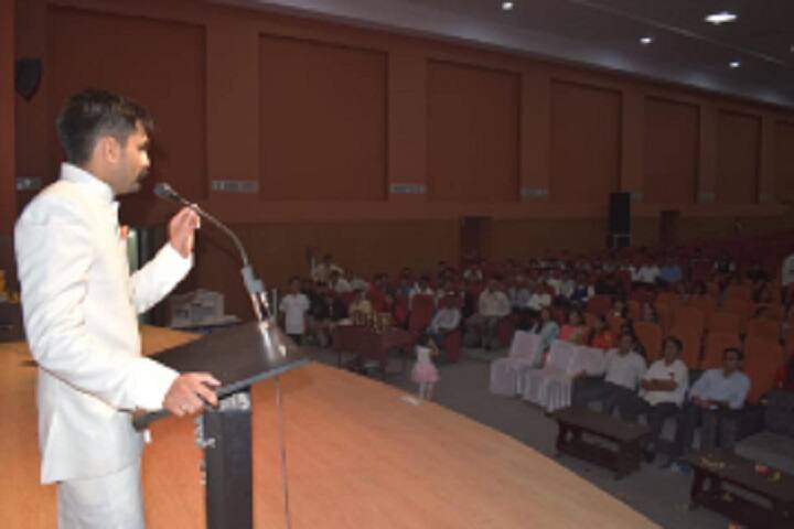Raj Nobles Degree College campus in Dungarpur, Rajasthan, India — photo 6