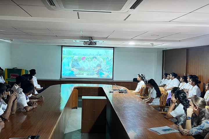Silver Oak College of Physiotherapy campus in Ahmedabad, Gujarat, India — photo 3