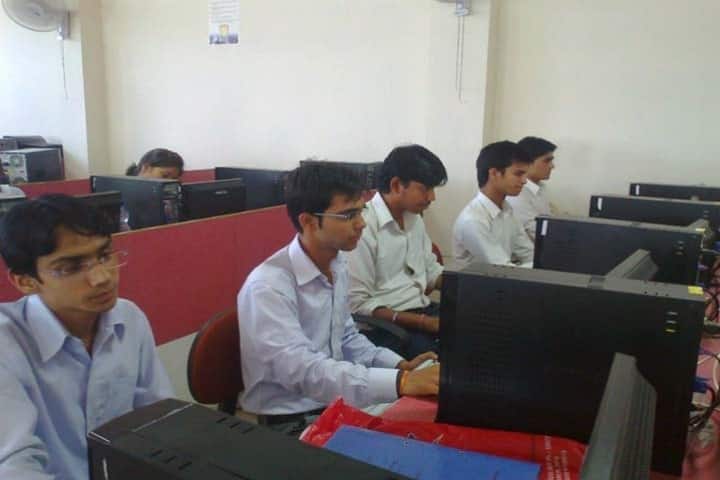 Sushila Devi Bansal College of Engineering campus in Indore, Madhya Pradesh, India — photo 4