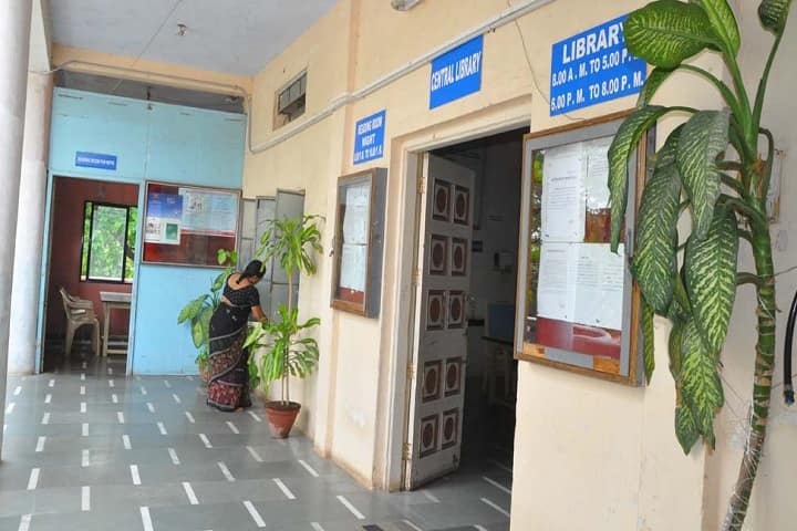 Dakshin Kesri Muni Mishrilalji Homoeopathic Medical College campus in Aurangabad, Maharashtra, India — photo 5